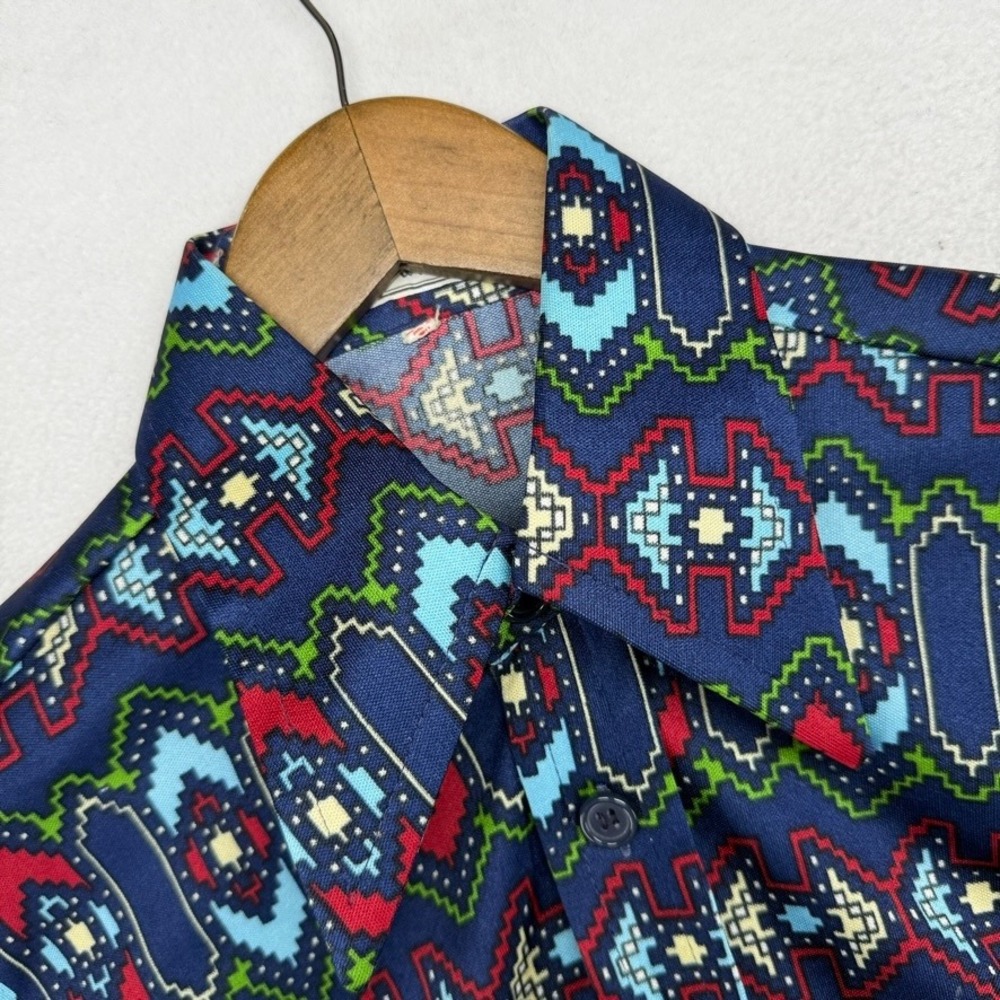 Vintage Webster Shirt Men Small Blue Geometric 70s Disco Knit Rockabilly Point